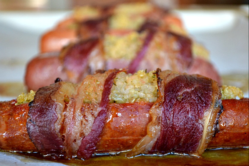 https://melindastrauss.com/wp-content/uploads/2012/03/Passover-Stuffed-Sausage-Feature-Photo.jpg