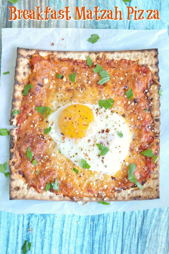 Breakfast Matzah Pizza