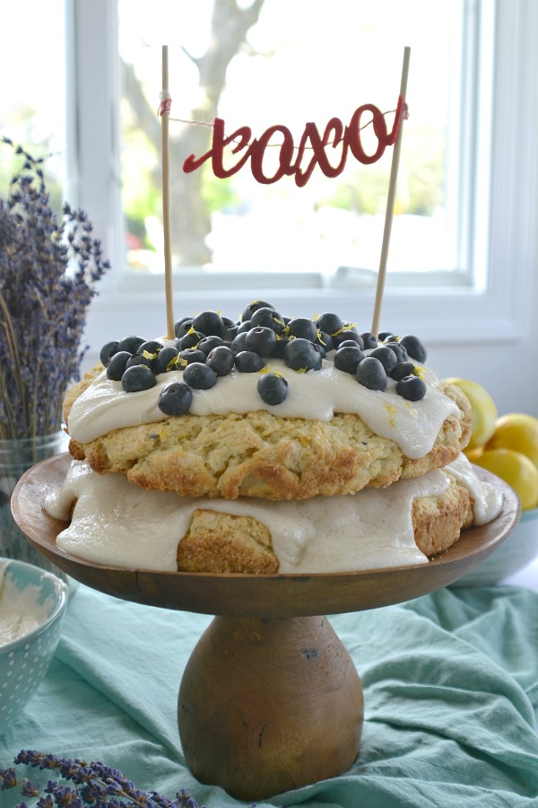 Lemon Lavender Scone Cake