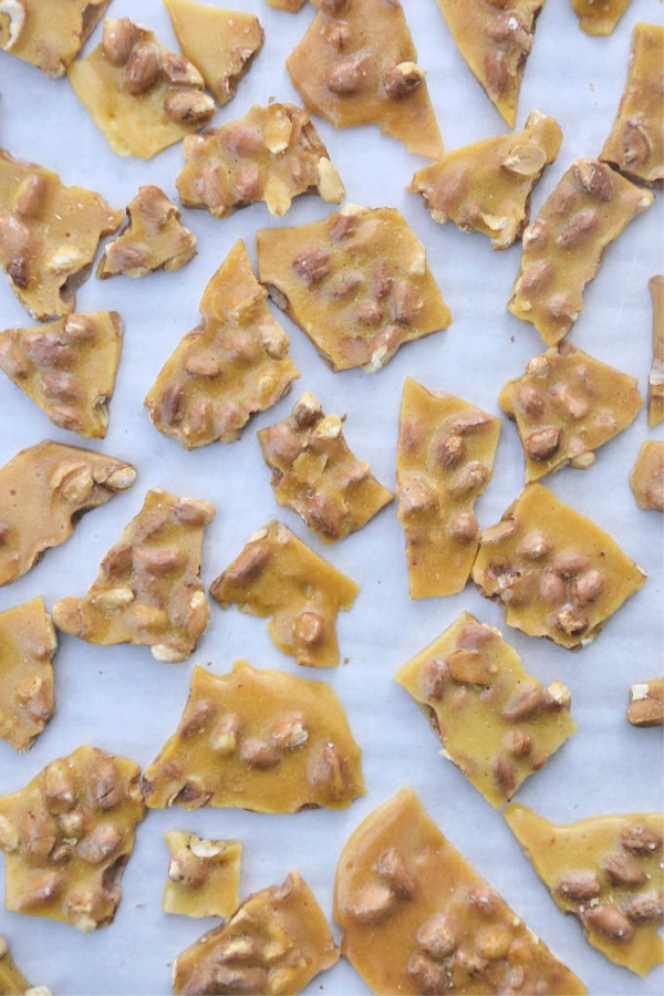 Old Fashioned Peanut Brittle